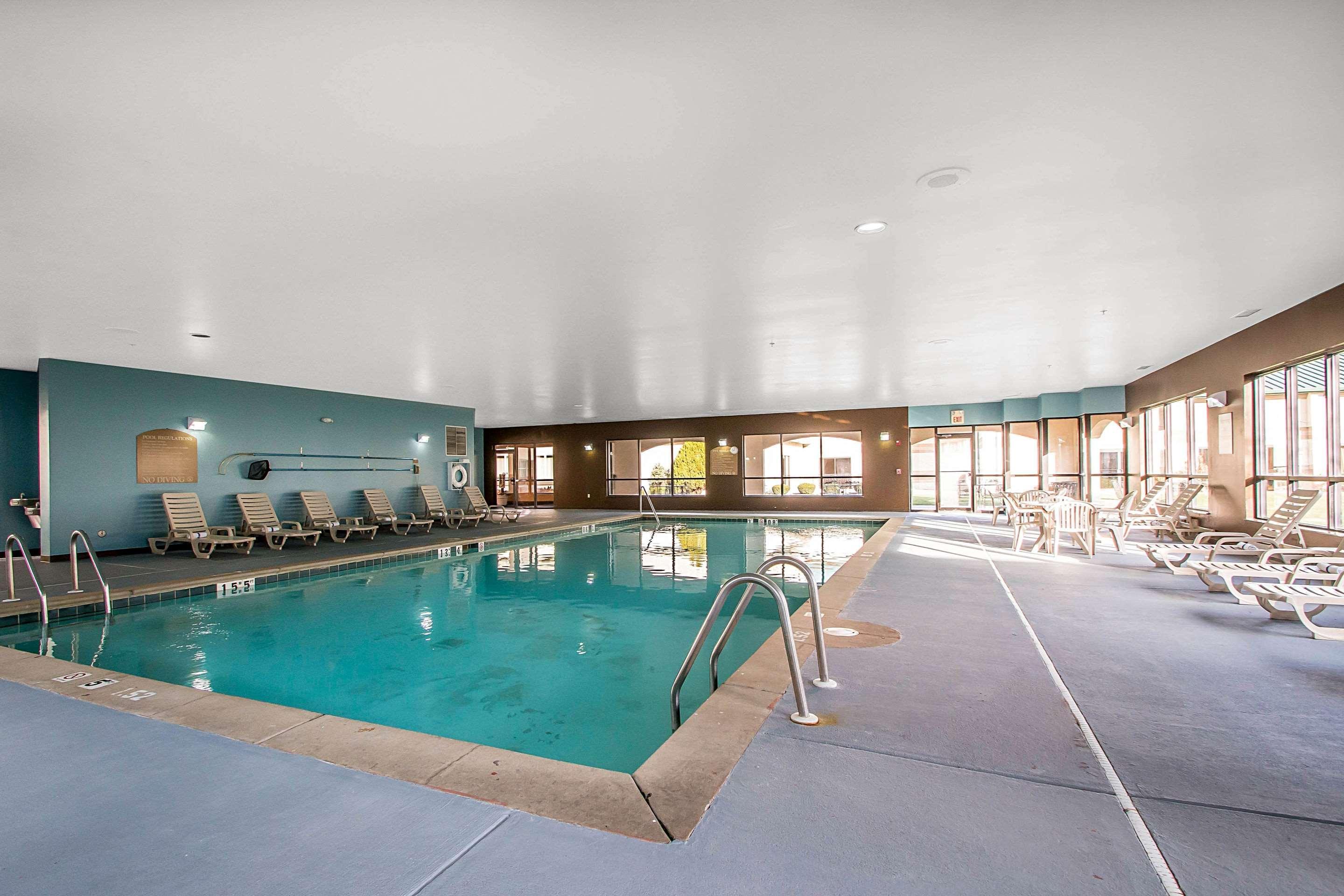 Clarion Inn Elmhurst - Oak Brook Near I-88, I-290, I-294 Eksteriør bilde